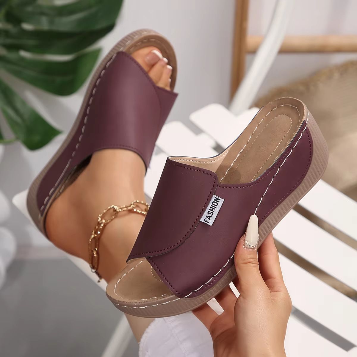 Women's Summer Wedge Slippers – Breathable Open Toe Fashion Slides with Adjustable Buckle