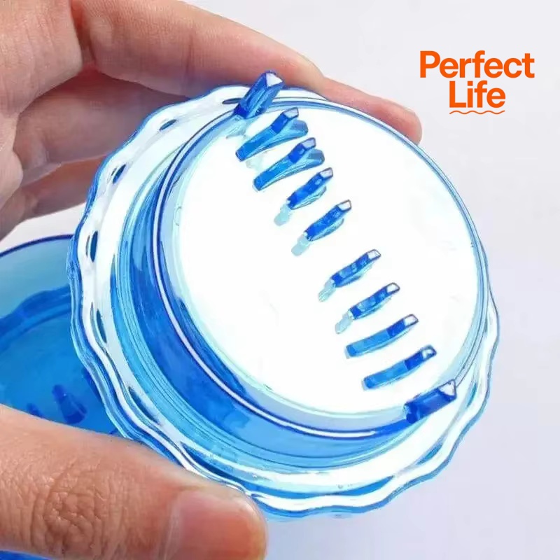 Multifunctional Garlic Crusher Manual Garlic Press Roll Chopper Kitchen Gadgets Home Appliance