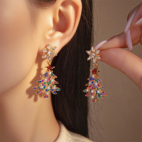 White Pearl Crystal Snowman, Elk Earrings, Creative Christmas Grandpa and Grandma Zircon Stud Earrings, New Year Jewelry