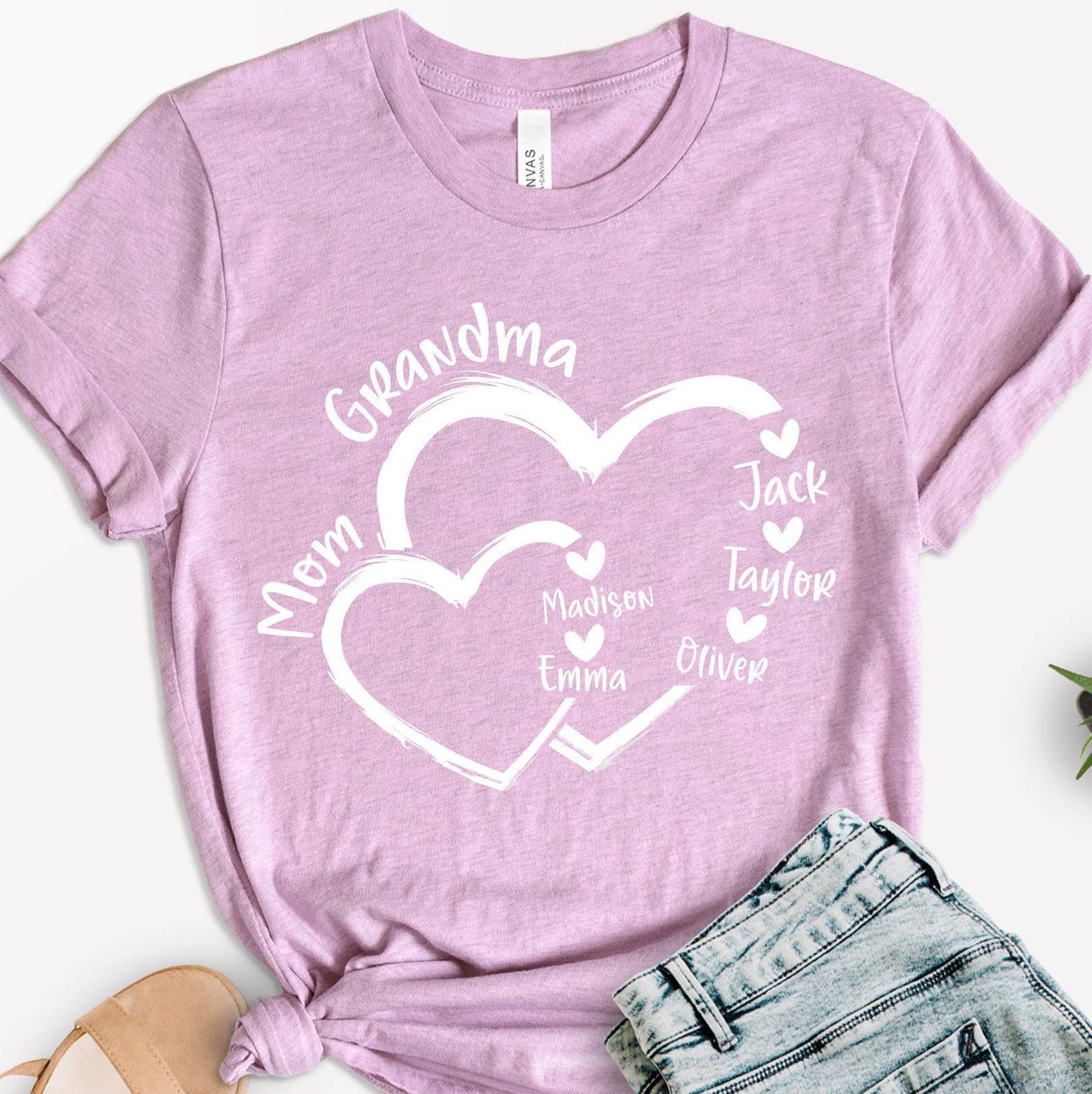 Custom Mom Grandma Heart Shirt, Personalized New Grandma T-Shirt, Grandma With Kid Names, Mother's Day Gift, Mama and Gr