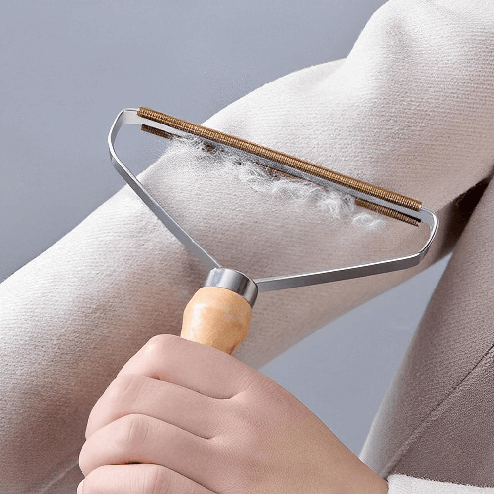 Portable Wood Lint Remover