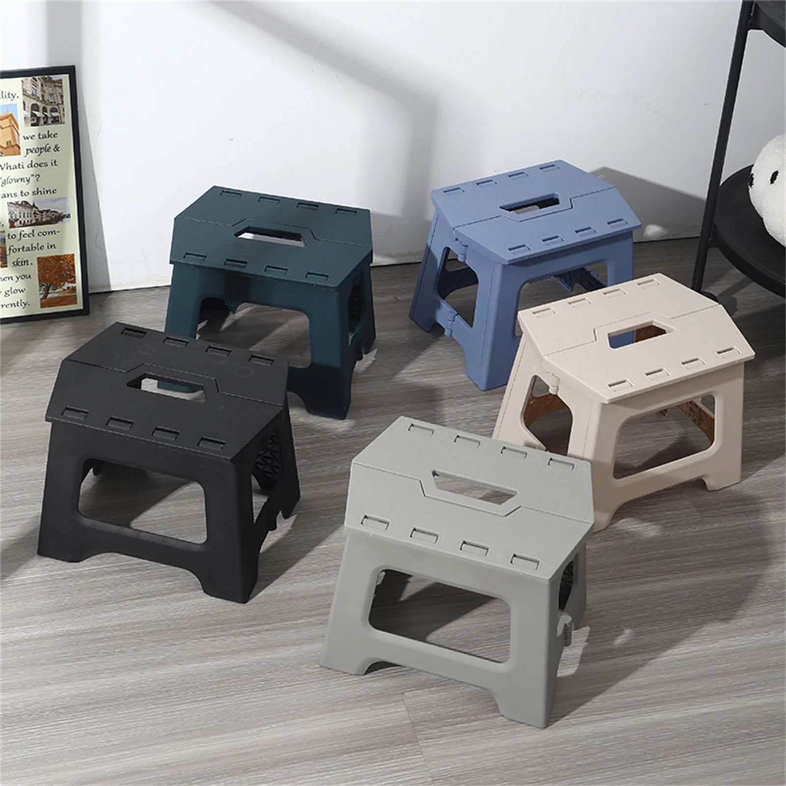 Portable Folding Shower Stool – Waterproof Plastic Travel Footstool for Bathroom, Kitchen & Living Room