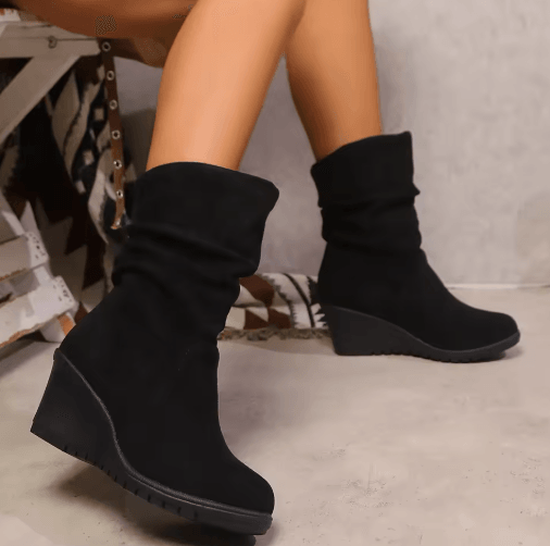 Women Wedge Platform Winter Boots – Elegant Round Toe High Heel Casual Fashion Boots