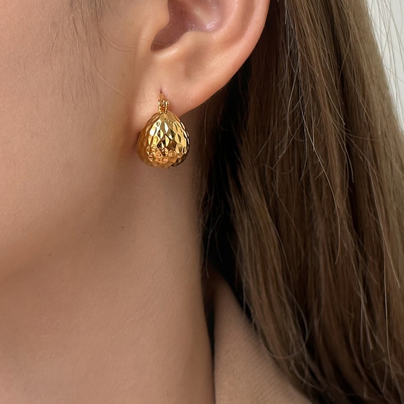 Chunky Gold Plated Hoop Earrings with Rhinestones for Women Modern Stainless Steel Thick Basket Huggie Jewelry Gift