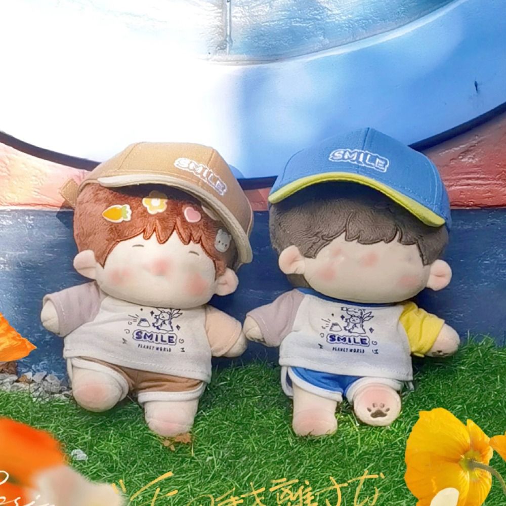 20CM Doll Sports Suit, T-Shirt, Shorts & Cap Set Miniature Sportswear for Changing Dressing Game & Photo Props