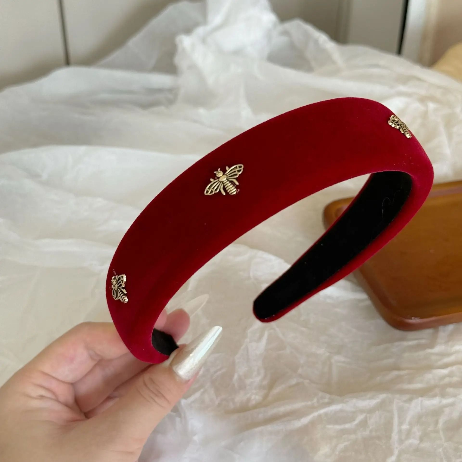Velvet Bee Accent Hairband
