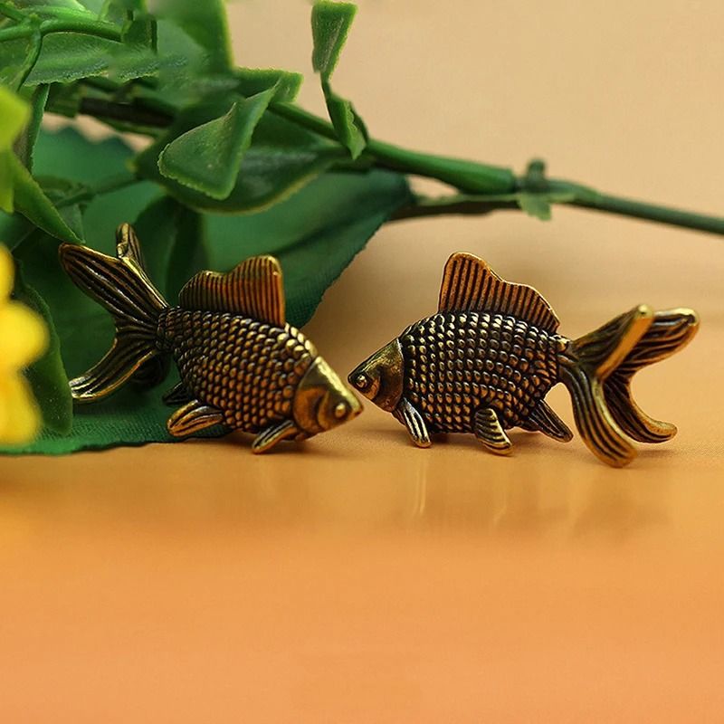 Retro Brass Goldfish Figurine | Lucky Animal Tea Pet Statue | Executive Desktop Prosperity & Sanctuary Decor