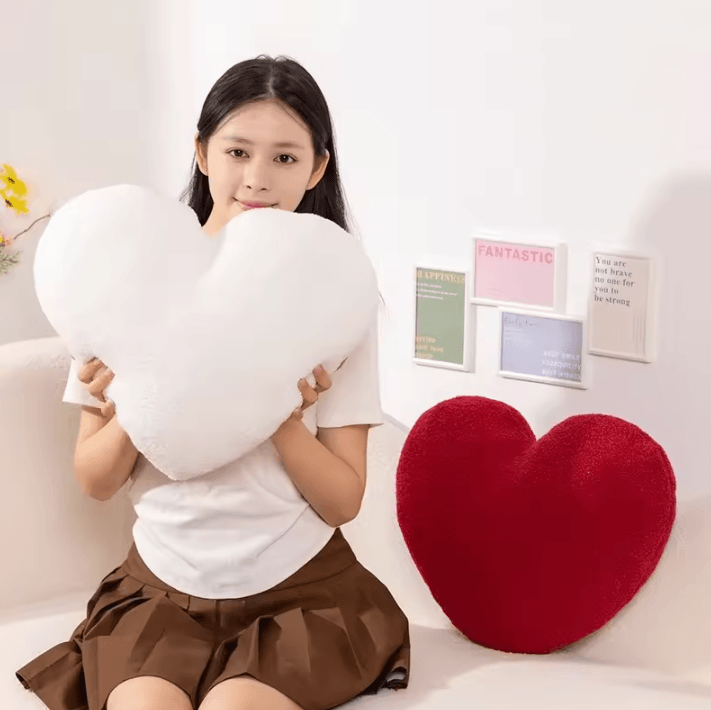 LovePulse Plush Heart Shape Throw Pillow – Red Romantic Cushion for Sofa, Bed & Home Decor