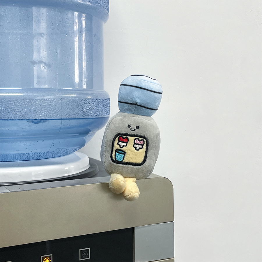 Creative Game Console Peripherals, Plush Charms, Microwave Soft Stuffed Dolls, Cute Water Dispenser Dolls, Key Chain