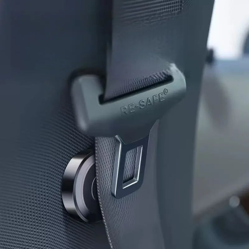 Adjustable Car Seat Belt Clip – Secure, Stabilize, and Prevent Belt Slippage While Driving