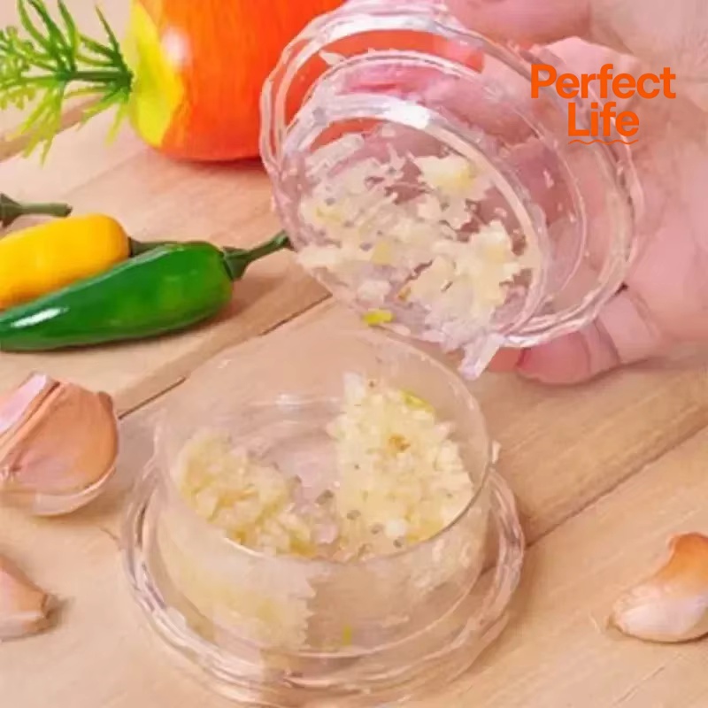 Multifunctional Garlic Crusher Manual Garlic Press Roll Chopper Kitchen Gadgets Home Appliance