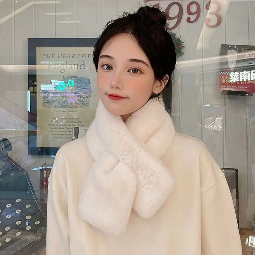 Plush Cross Faux Rabbit Fur Scarf for Women – Soft Winter Neck Warmer Collar