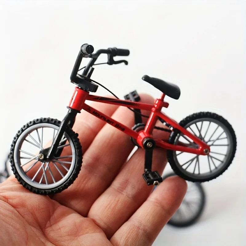 1 12 Scale Miniature Bicycle Model | Metal Alloy Die-Cast Collectible for Fairy Gardens