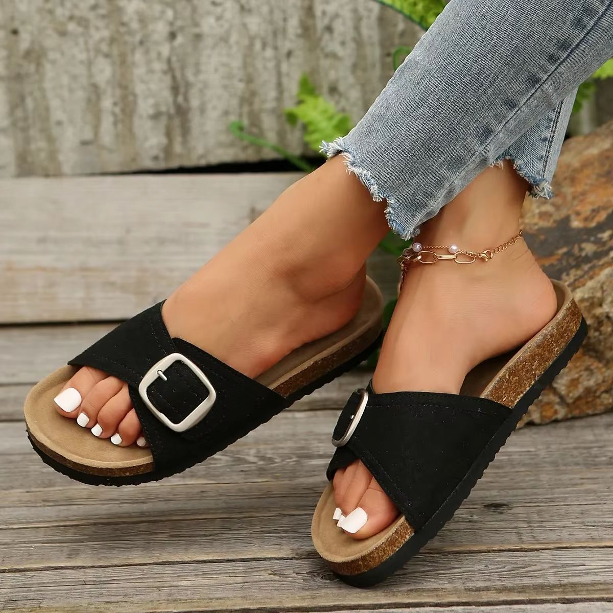 Women's Flat Sandals – Non-Slip Summer Flip Flops with Buckle Strap
