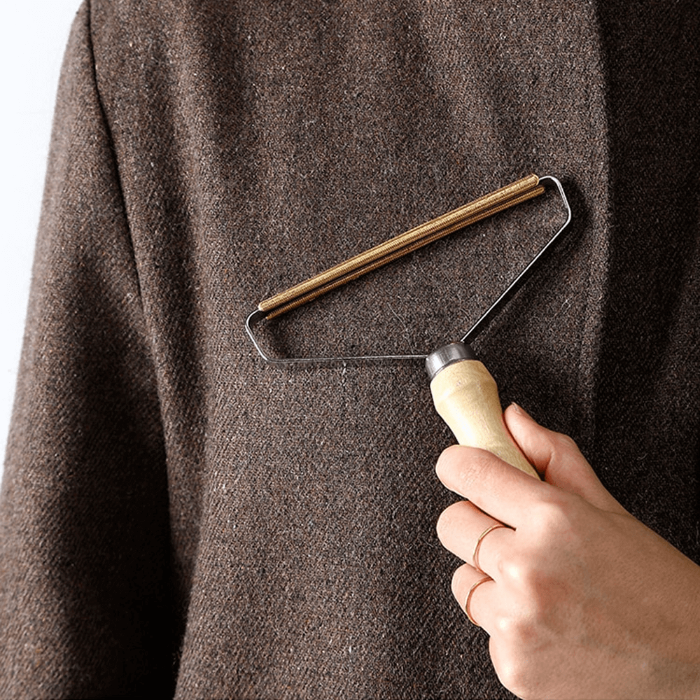 Portable Wood Lint Remover