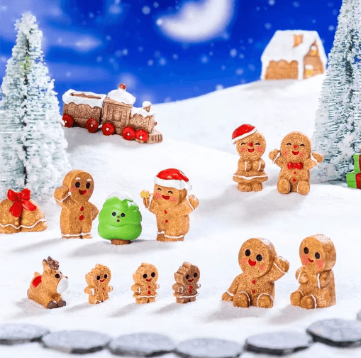 Mini Christmas Ornament Dollhouse Figures Gingerbread Man and Snowman Micro Landscape Decor