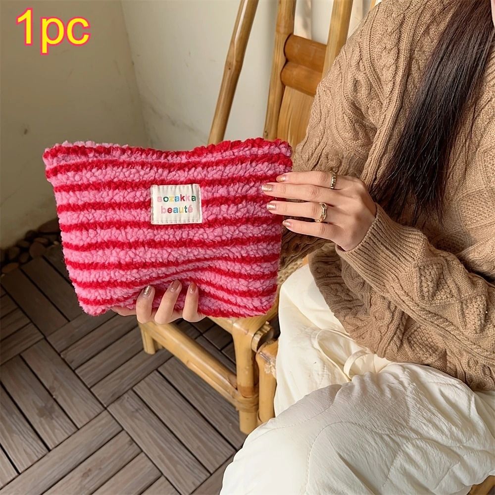 Plush Fur Large Capacity Makeup Bag