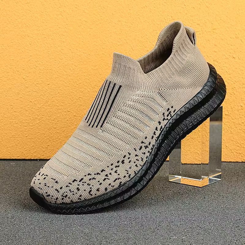 Mens Lightweight Slip On Walking Shoes with Breathable Mesh