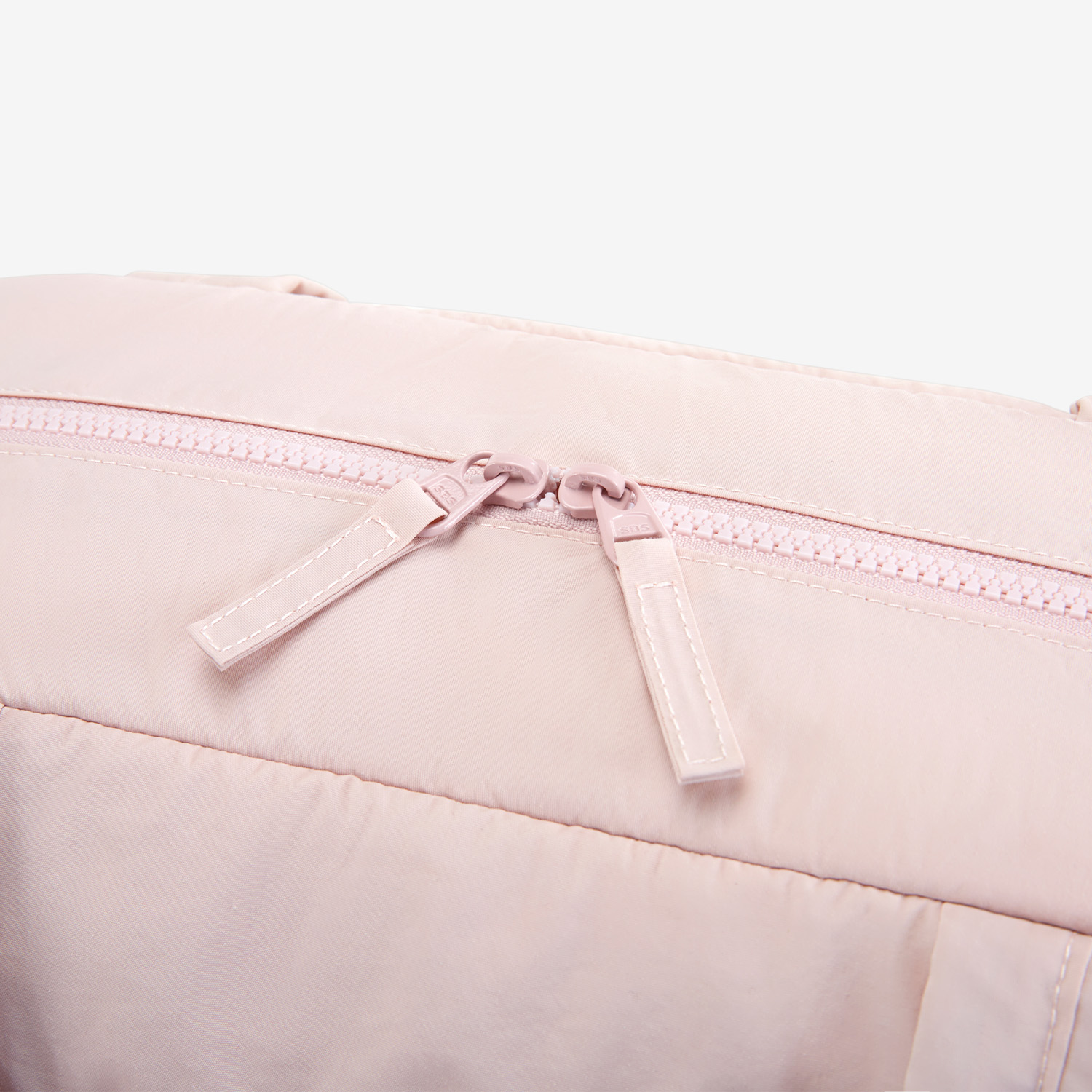 Waterproof Travel Duffel Bag with Wet Pocket, Women's Gym & Weekender Shoulder Bag, Durable Beach