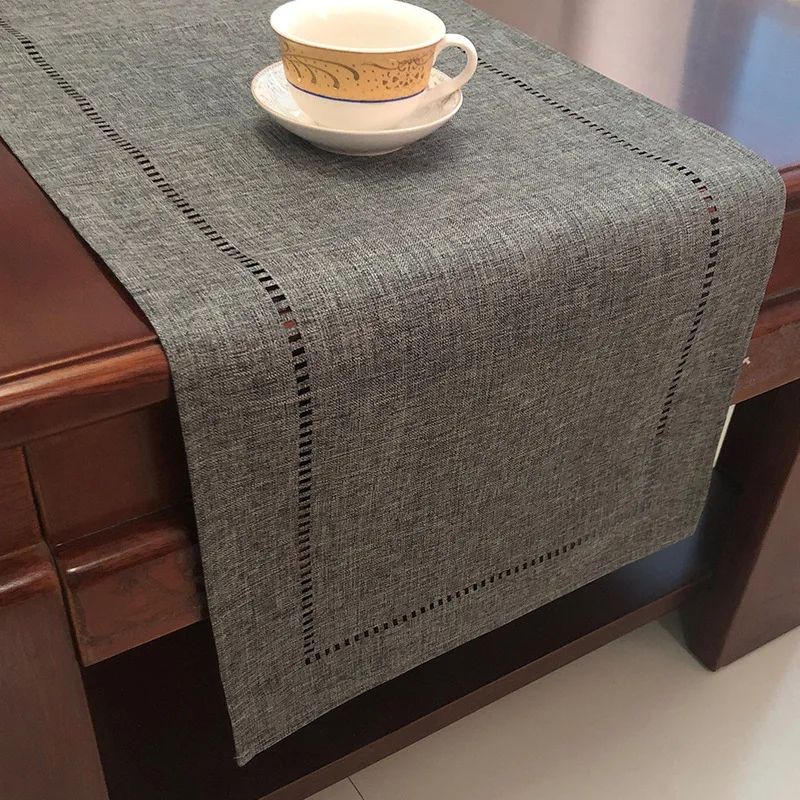 Elegant Linen Table Runner for Farmhouse Dining & Events