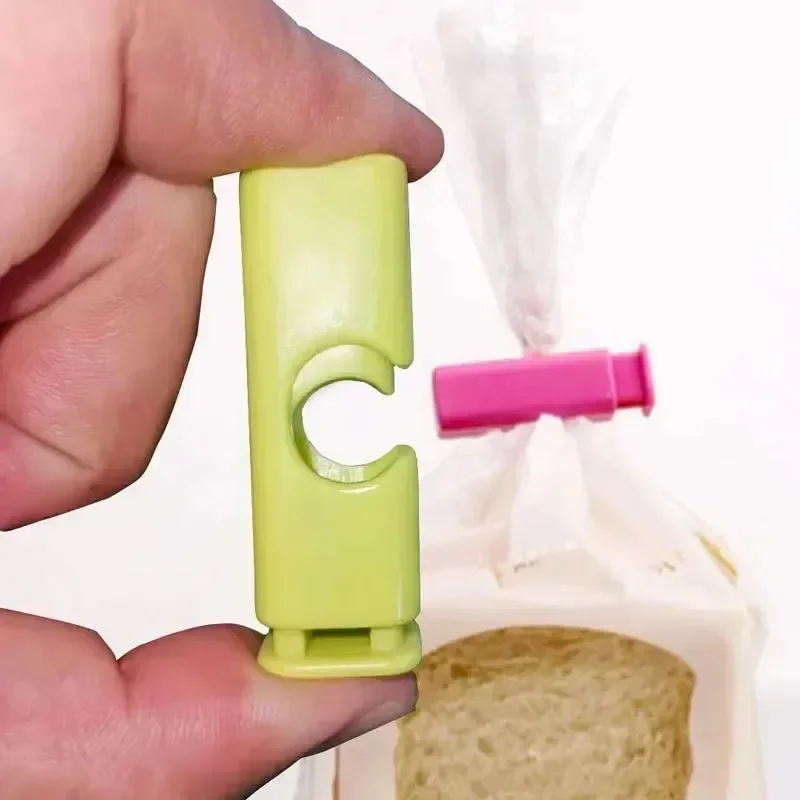 Reusable Plastic Clip for Snack Bag Seal, Squeeze Bread Bag Clips for Fresh Food Storage in Kitchen