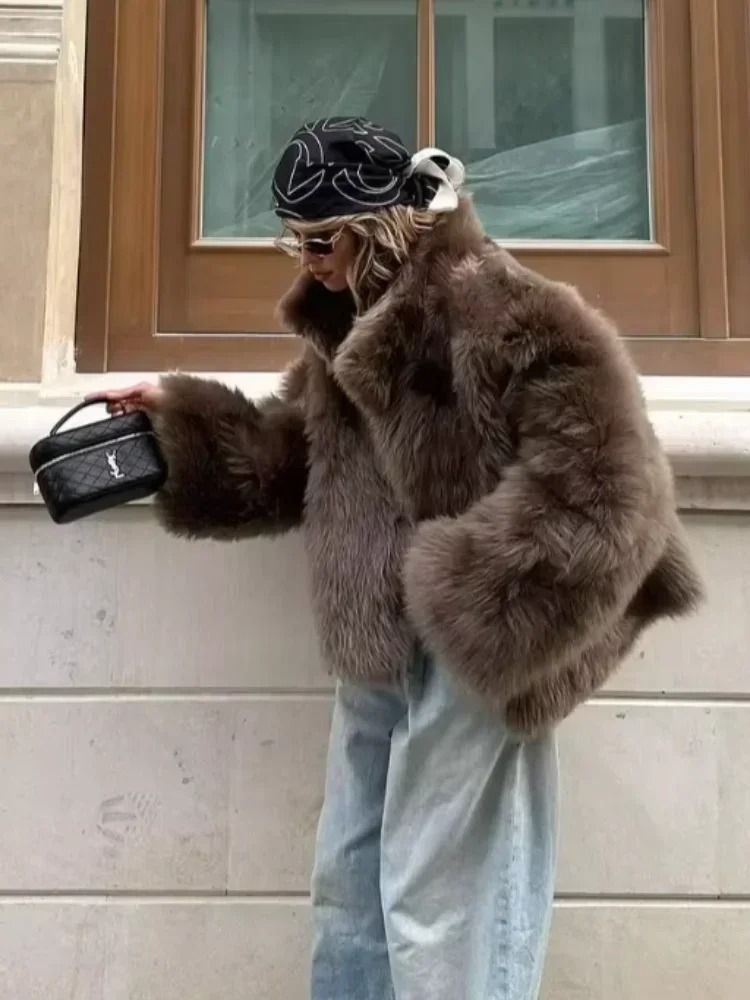 Elegant Stand Collar Faux Fur Jacket | Modern High Street Loose Coat