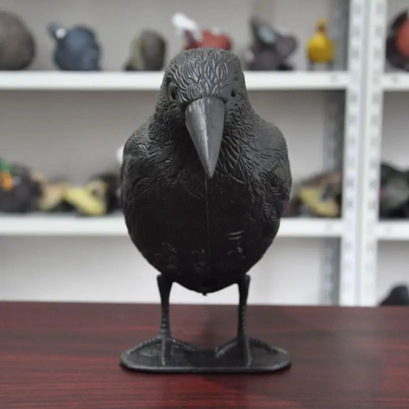 Realistic Black Crow Bird Repellent – Outdoor Garden Bird Deterrent Decor