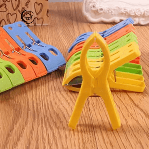 8PCS Large Plastic Hanger Clips Windproof Heavy Duty Towel and Clothes Pegs