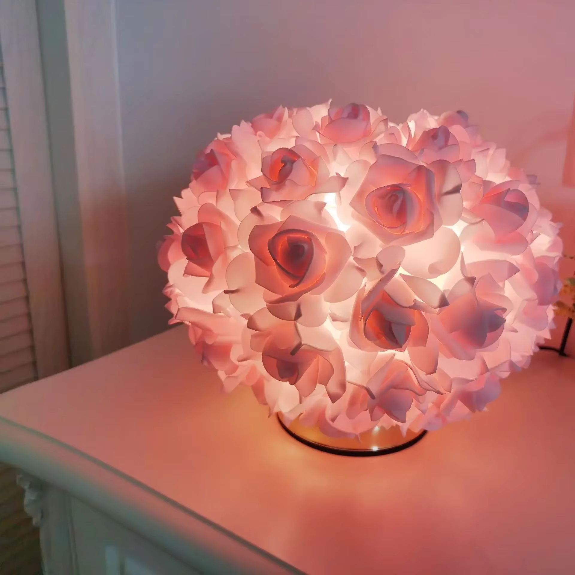 Romantic Rose Gold Princess Table Lamp Elegant Floral Bedside Light