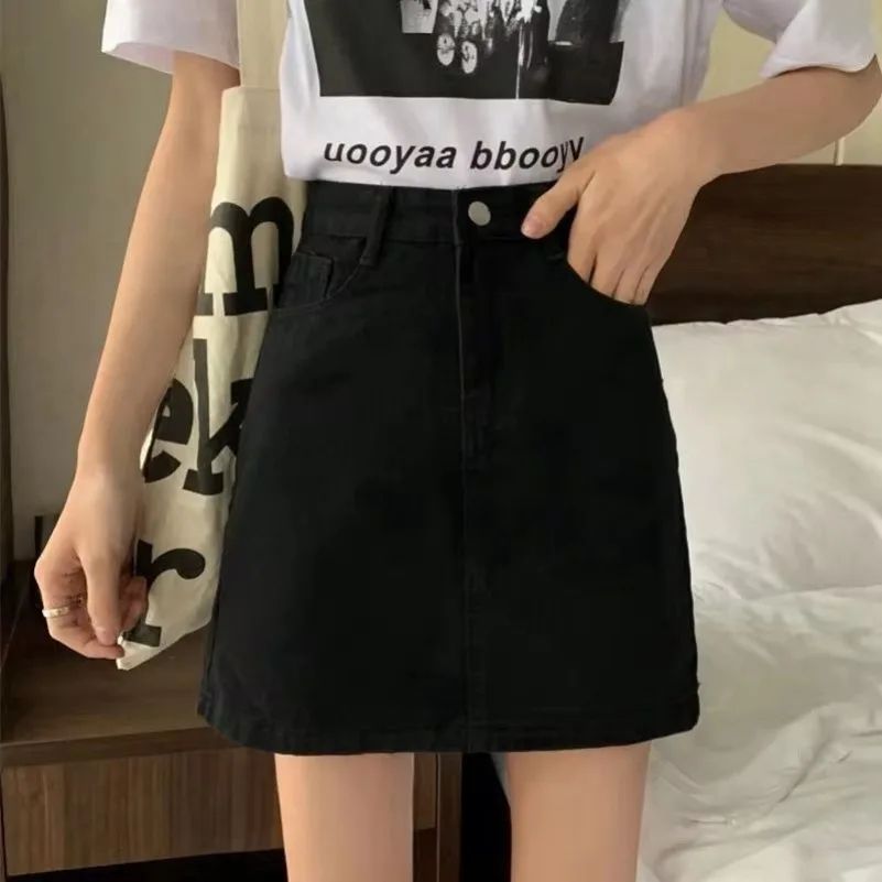 Women's High Waist Denim Mini Skirt – Slim Fit Y2K Jean Skirt with Pockets