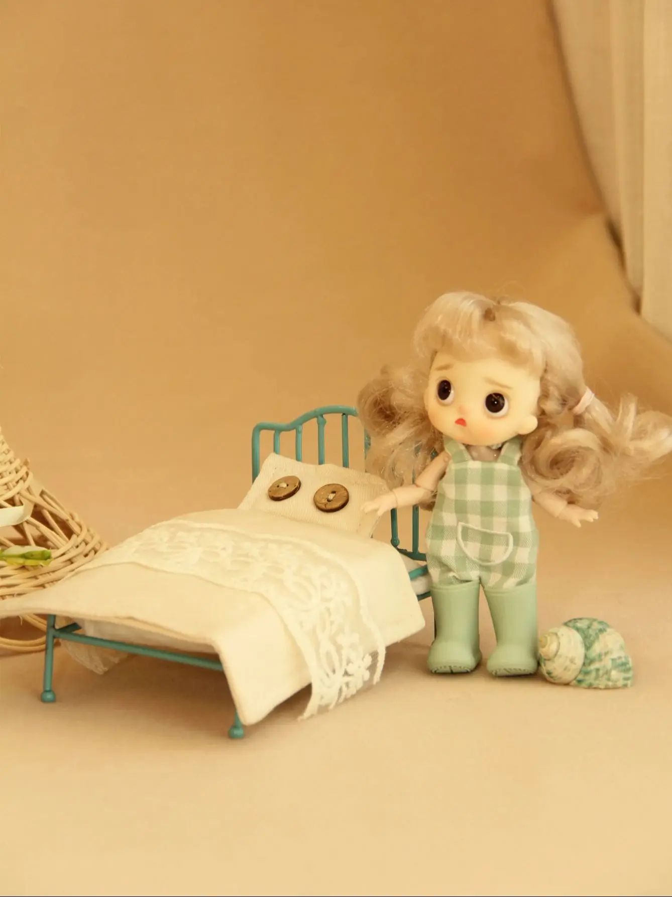 Miniature Dollhouse Furniture Gift Box Set