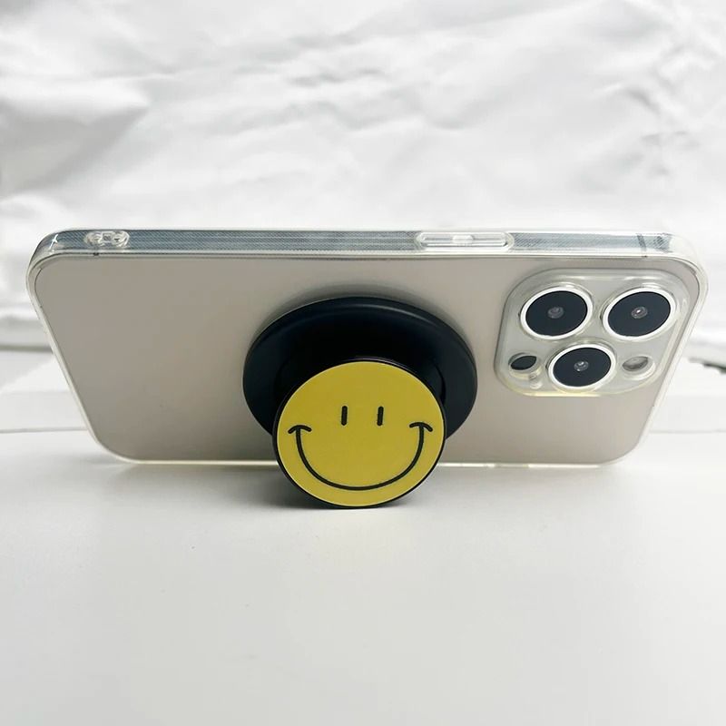 Cute Happy Face Magnetic Phone Grip Holder for MagSafe iPhone & Samsung Expanding Stand
