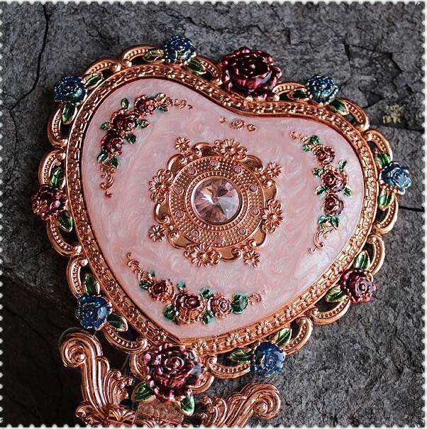 Large Foldable Heart Shape Mirror Set, Makeup Mirror for Girl Gift, Travel Vanity Mirror