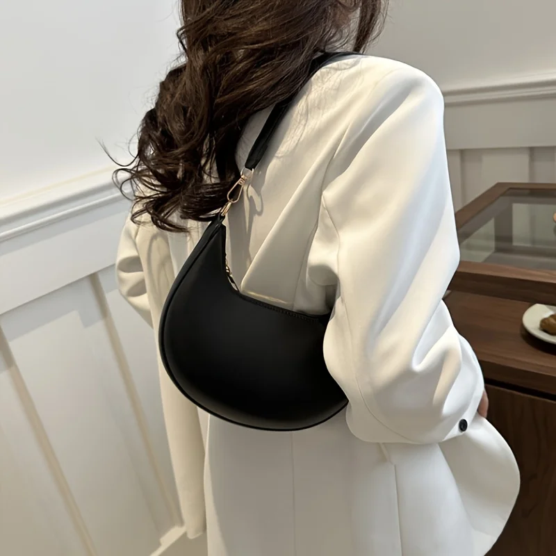 High-End Women's Shoulder Bag, Fashionable PU Leather, Square Shape with Internal Zipper Pocket, French Trendy Underarm