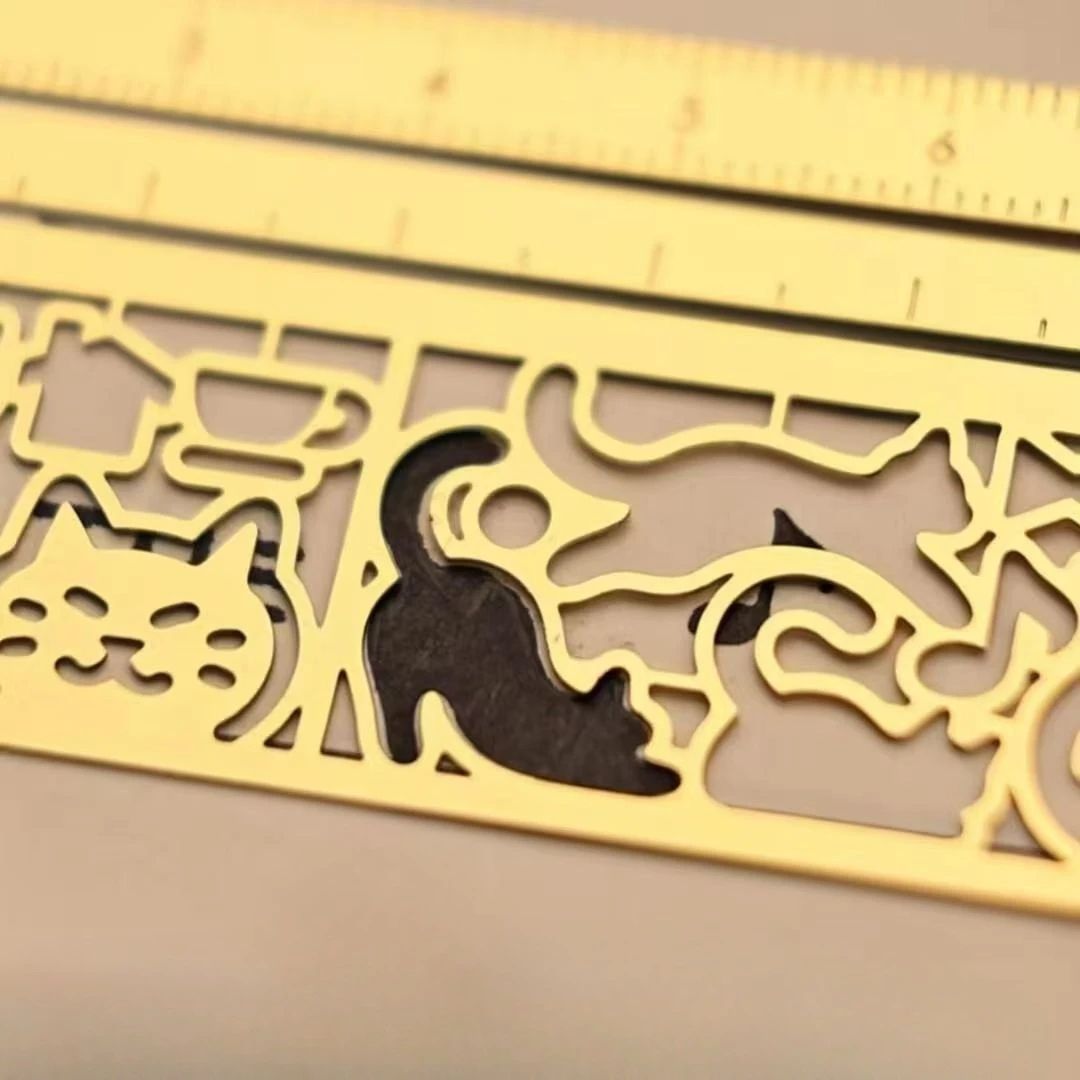 Three-in-One Cat Lover Template Ruler – Cute Cat Stencil Bookmark & Double-Sided Measuring Ruler with 20+ Designs