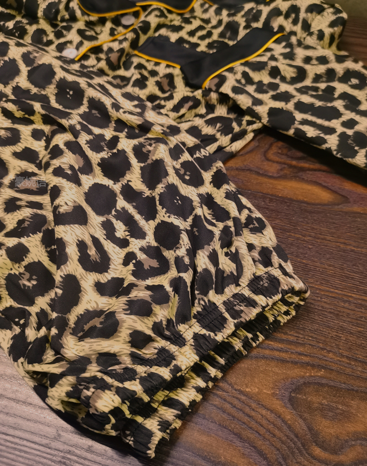Womens Thailand Spring and Fall Pajamas Set, Leopard Print Long Sleeved Sleepwear, Ladies Upscale Loungewear Homewear