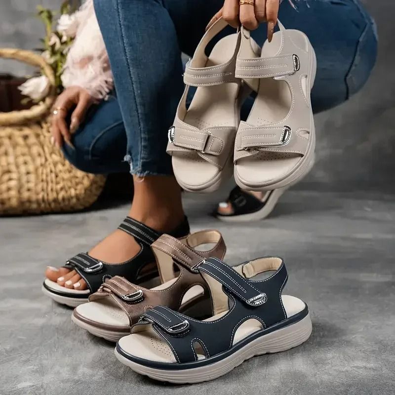 Women Platform Sports Sandals with Thick Sole and Non Slip Design for Summer Outdoor Use