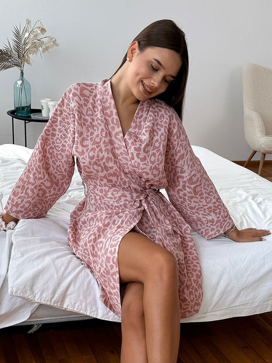 Women's Cotton Pink Leopard Print Pajamas, Comfortable Robe, Spring New Cardigans, Soft Nightgowns for Relaxing at Home