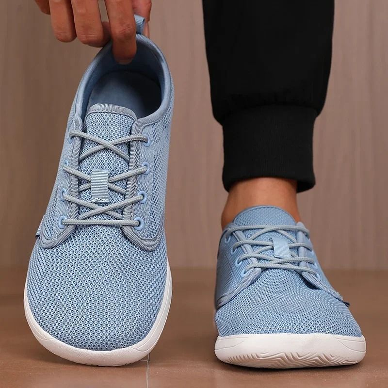 Wide Toe Men Shoes Breathable Knitted Mesh Soft Sole Casual Walking Shoes