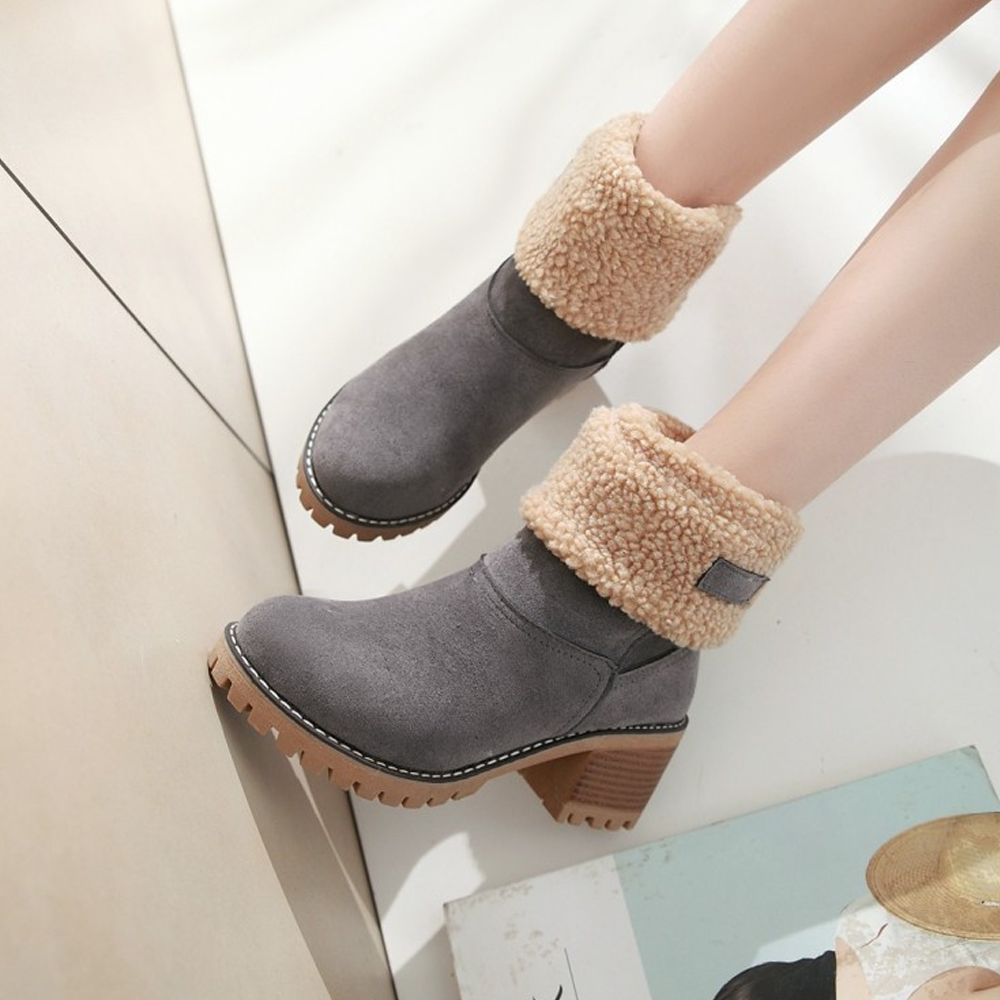 Women's Classy Block Heel Snow Boots - Flaunt Your Winter Style