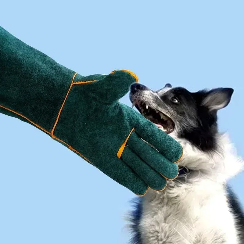 Bite-Proof Animal Handling Gloves – Reinforced Leather Safety Gloves for Dog, Cat, and Snake Grooming