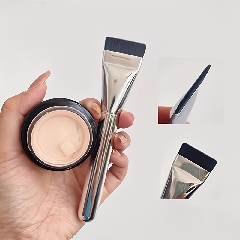 Multi-Use Hypoallergenic Oval Foundation Brush for Face Contouring  Ultra-Fine Nylon Bristles