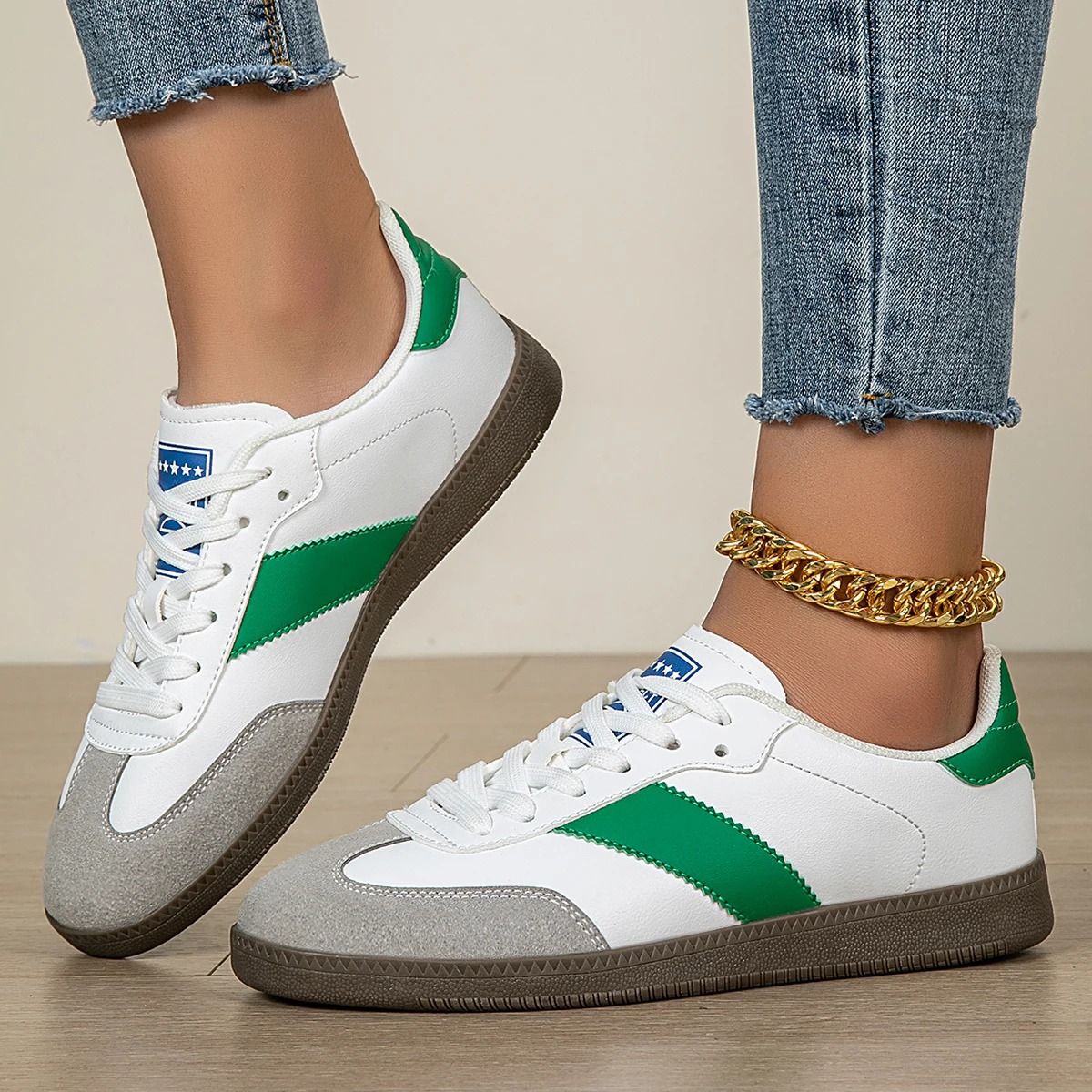 Lightweight Lace Up Fashion Sneakers Comfortable Non Slip Casual Sports Shoes