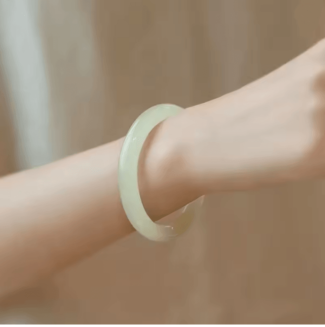 SereniGlow Natural Jade Bracelet