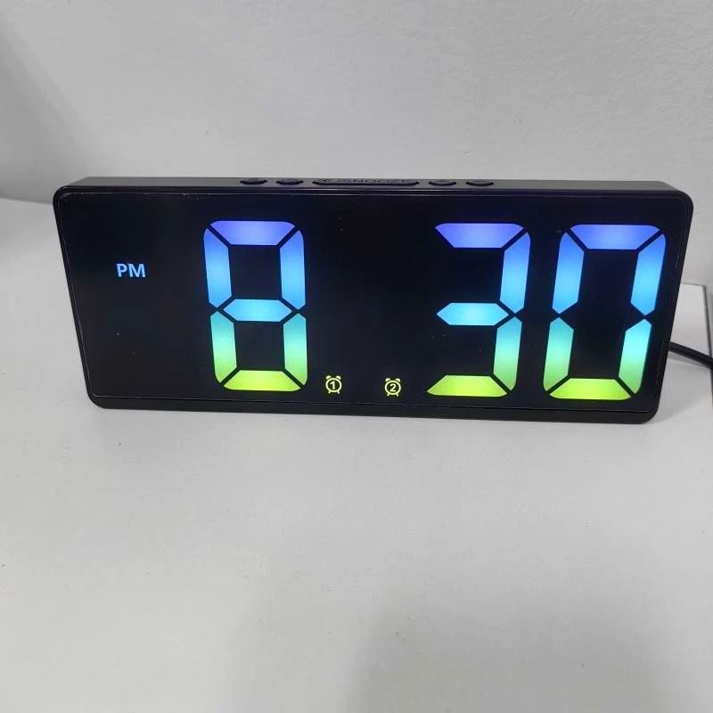 Voice Control Digital Alarm Clock with Temperature and Night Mode