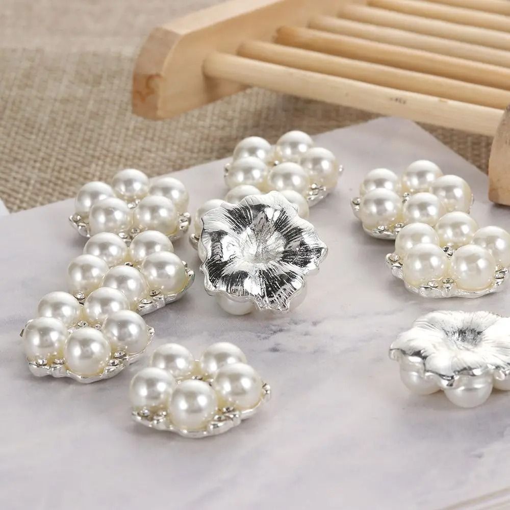 10PCS Flower Rhinestone Pearl Buttons Alloy Crystal DIY Wedding & Craft Embellishments