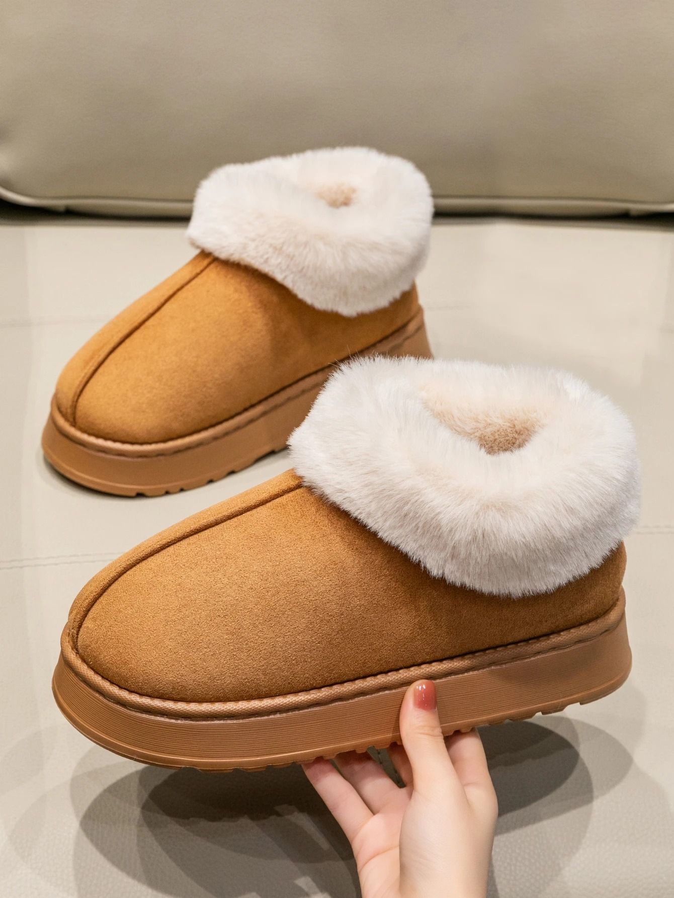 Comfortable Plush Faux Fur Winter Snow Boots