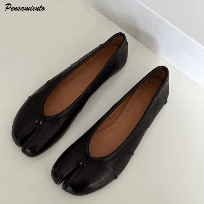 Womens Soft Leather Split Toe Tabi Ballet Flats – Comfortable Casual Loafers for Spring and Autumn