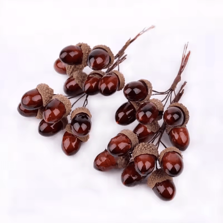 12Pcs/2set Decorative Artificial Pine Cone Bouquets – Realistic Pine Berry Flowers for Autumn Home Decor and Wedding