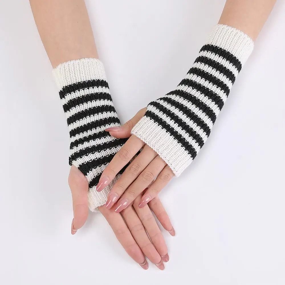 Gothic Striped Fingerless Arm Warmers - Harajuku Y2K Knit Sleeves